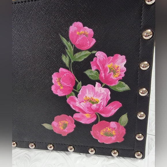 White House Black Market Floral Studded Large Clutch Wristlet - Picture 3 of 10